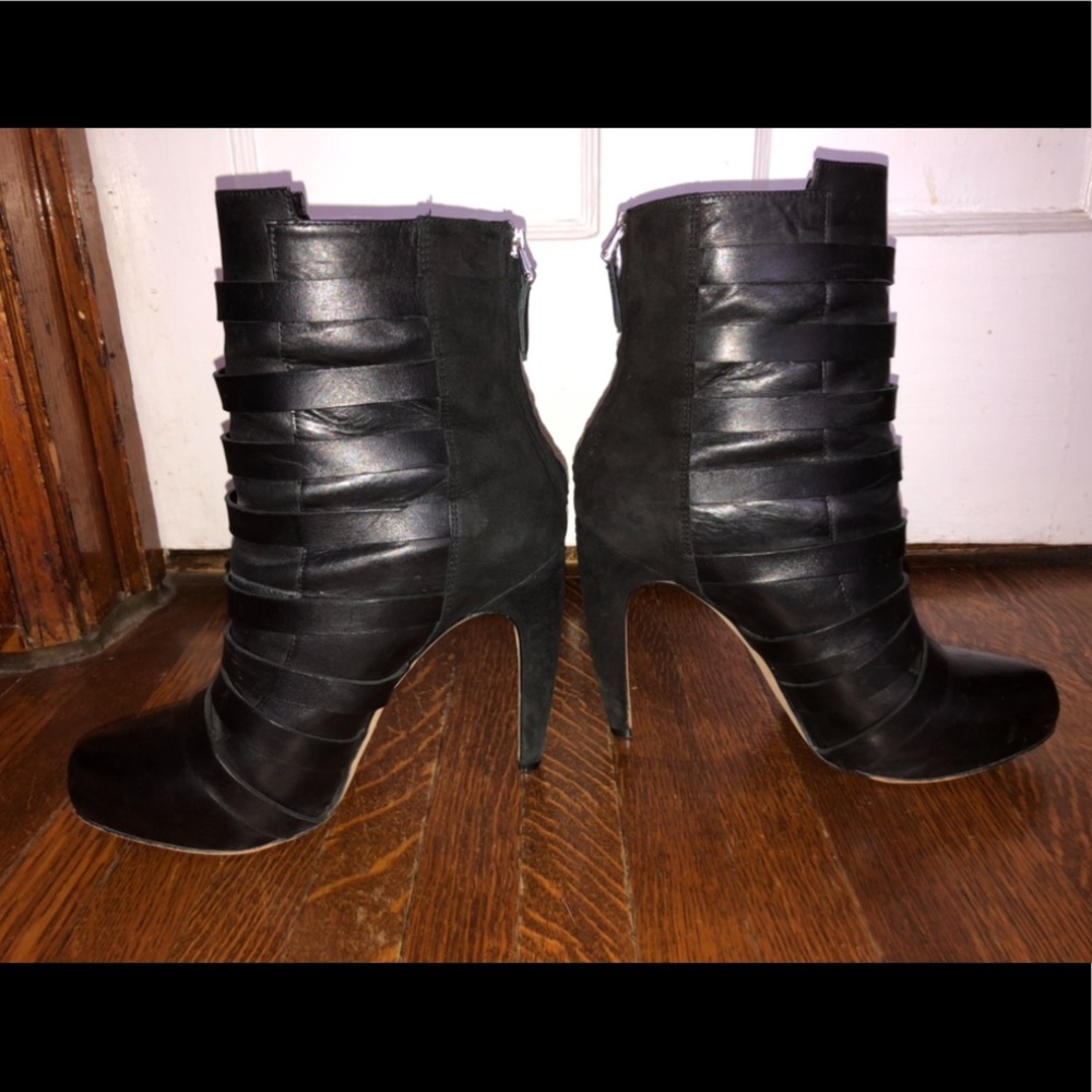 Sam Edelman Leather/suede Boots 5.5"